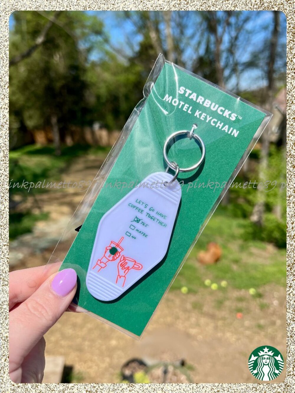 💚🔑 NWT 2026 Starbucks 'Coffee Together' Retro Motel Keychain — White